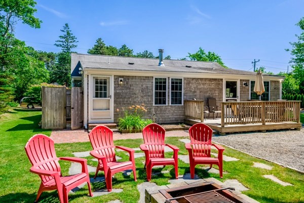 322 Lower County Road Dennis, MA 02639 - Photo 16 of 24 Gallery Image 16
