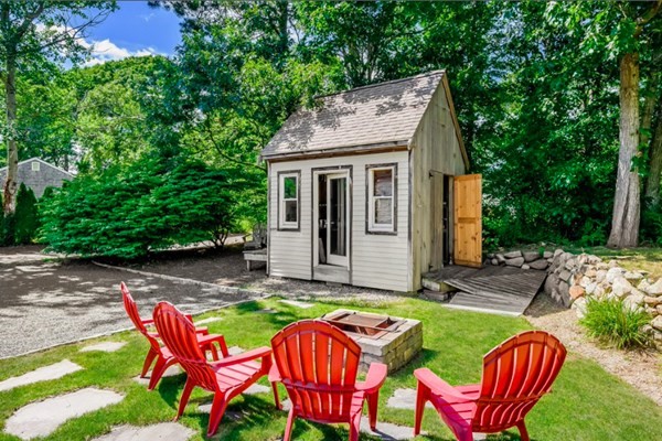 322 Lower County Road Dennis, MA 02639 - Photo 18 of 24 Gallery Image 18