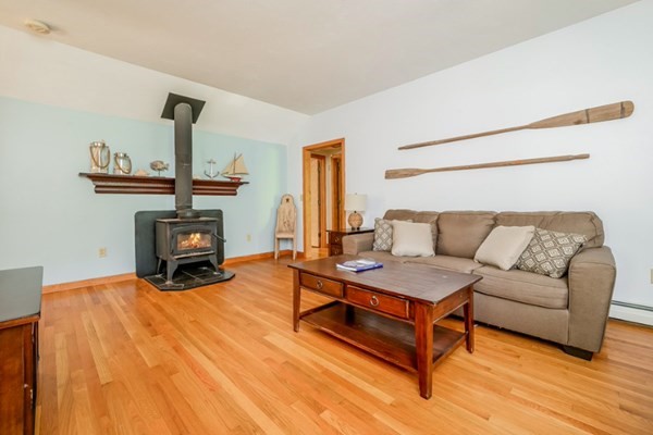 322 Lower County Road Dennis, MA 02639 - Photo 3 of 24 Gallery Image 3