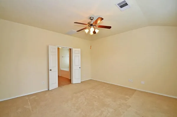 $2,400 | 5327 Stonegate Drive, Richmond, TX 77407