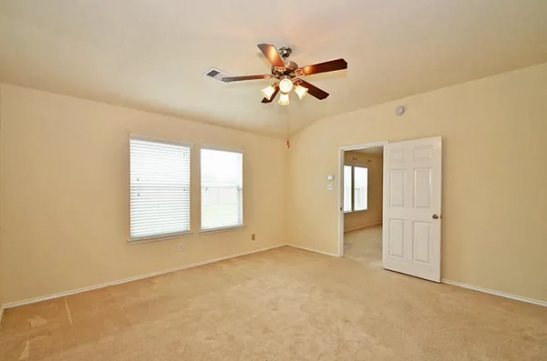 $2,400 | 5327 Stonegate Drive, Richmond, TX 77407