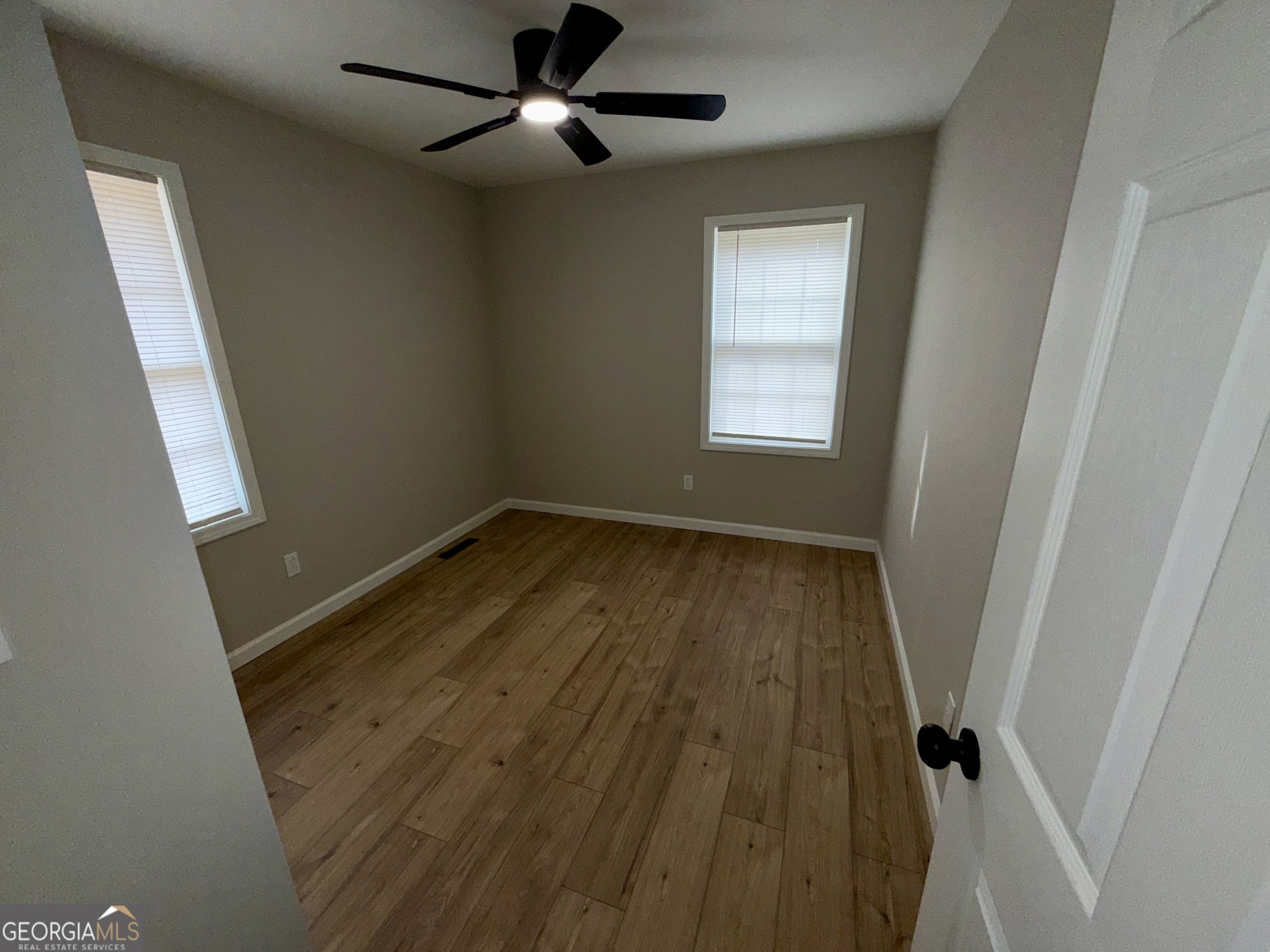 82 Hubbard Street Bowersville, GA 30516 - Photo 9 of 10