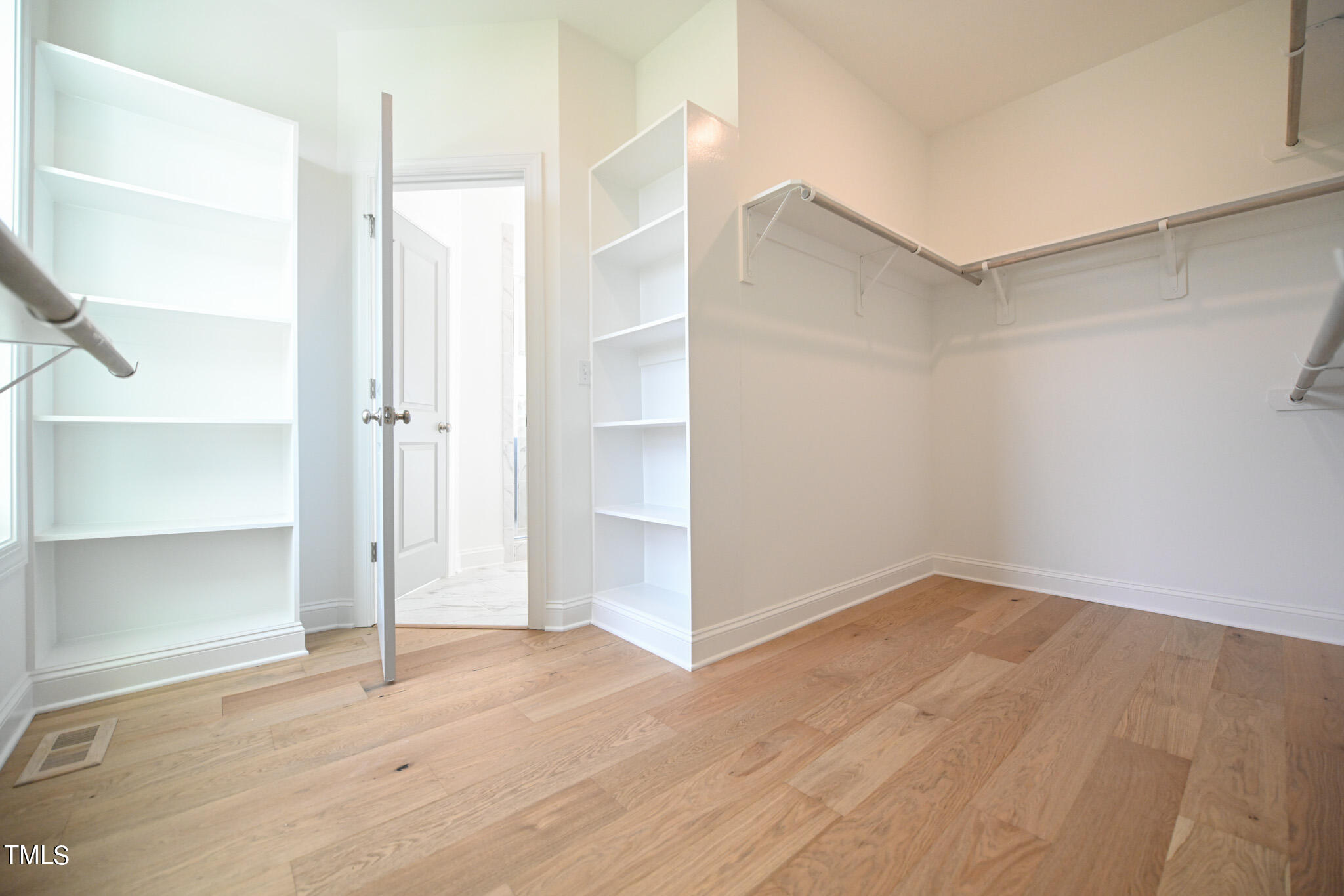 24 Maeview Lane Raleigh, NC 27603 - Photo 33 of 54 033