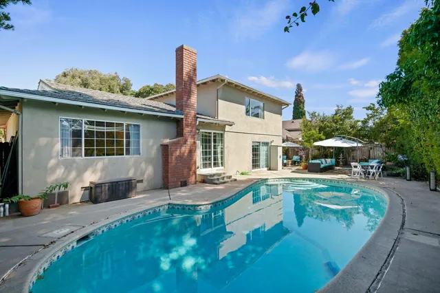 $1,827,000 | 6555 Camino Venturoso, Goleta, CA 93117