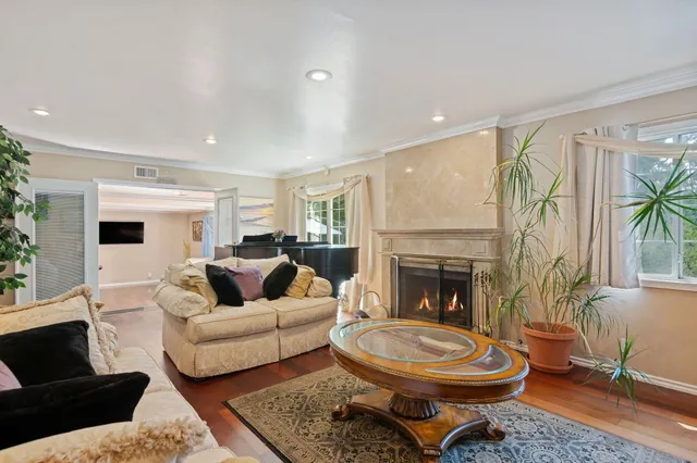 $1,827,000 | 6555 Camino Venturoso, Goleta, CA 93117