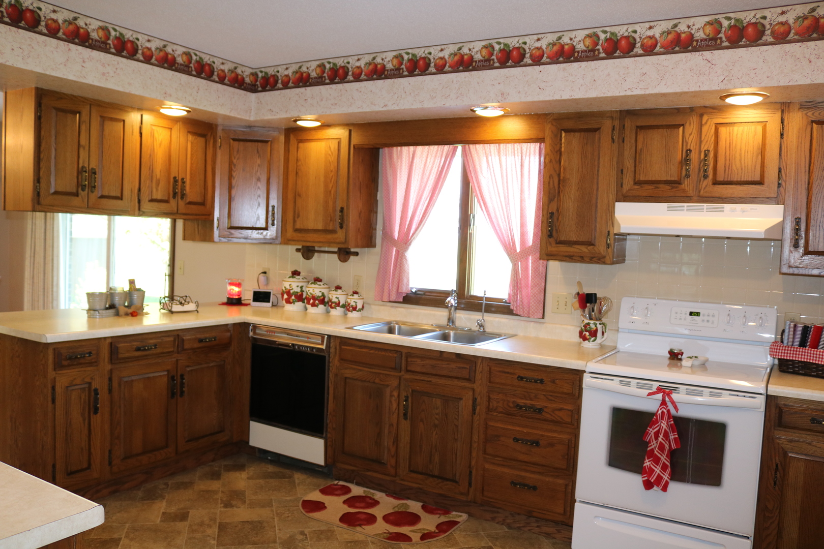 2485 Hoover Road Deer Grove, IL 61243 - Photo 3 of 26 Gallery Image 3