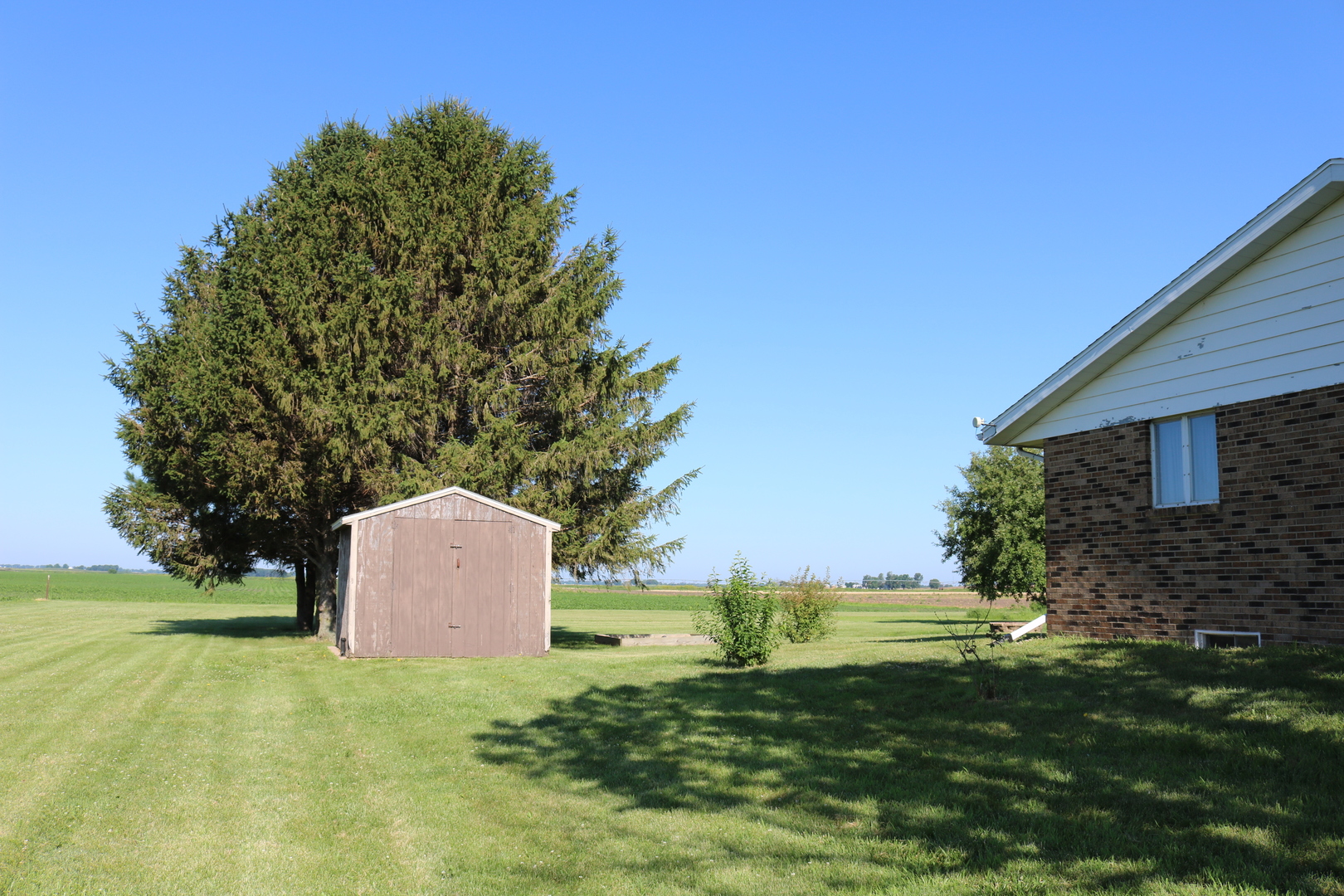 2485 Hoover Road Deer Grove, IL 61243 - Photo 23 of 26 Gallery Image 23