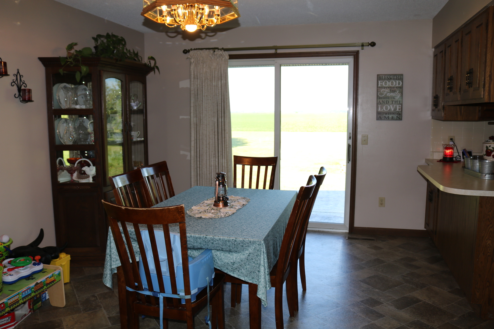 2485 Hoover Road Deer Grove, IL 61243 - Photo 6 of 26 Gallery Image 6