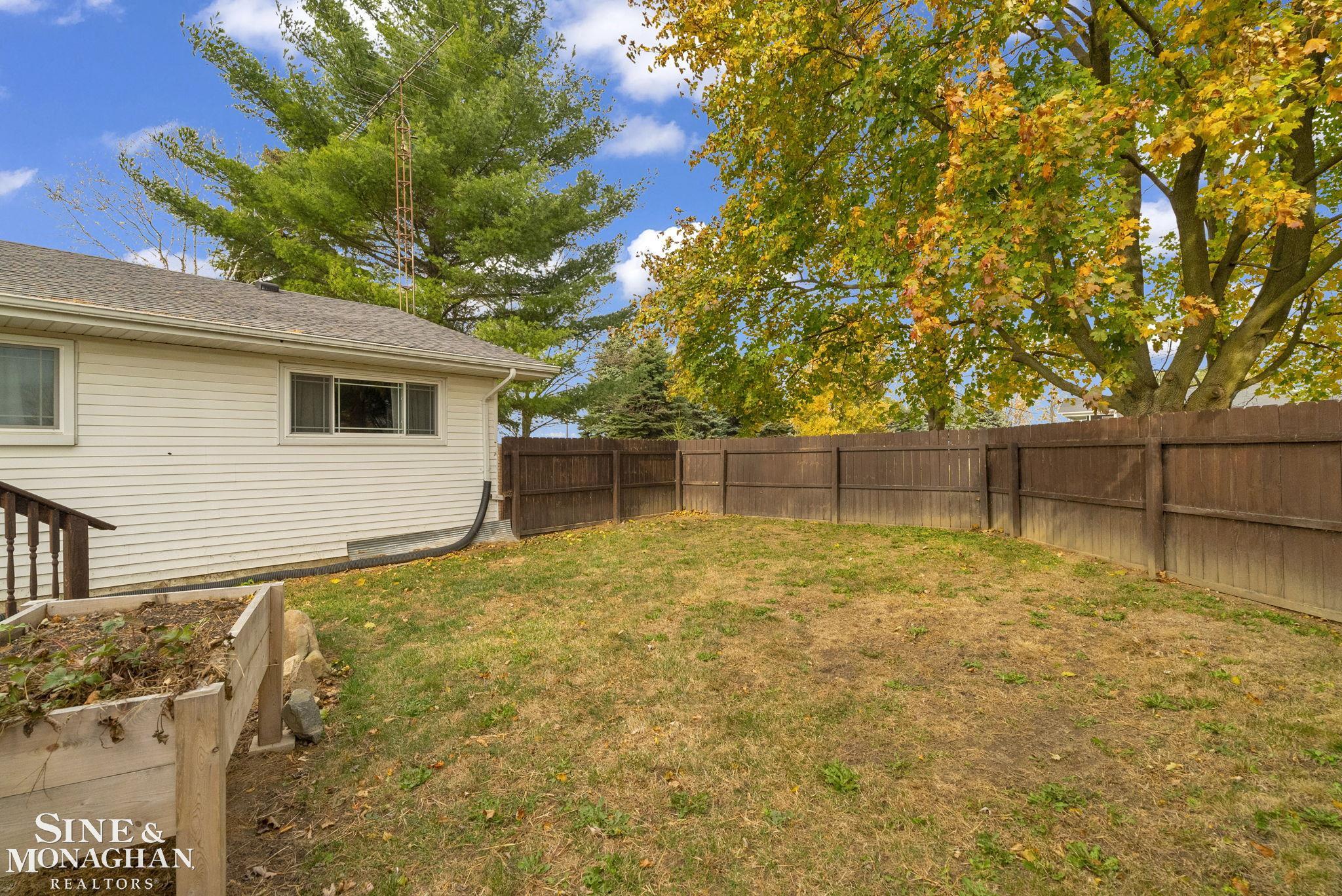 389 South Townline Road Sandusky, MI 48471 - Photo 42 of 63 50163724-44fa5b44-4cad-4d29-bccf-c290bc01fd72.JPG