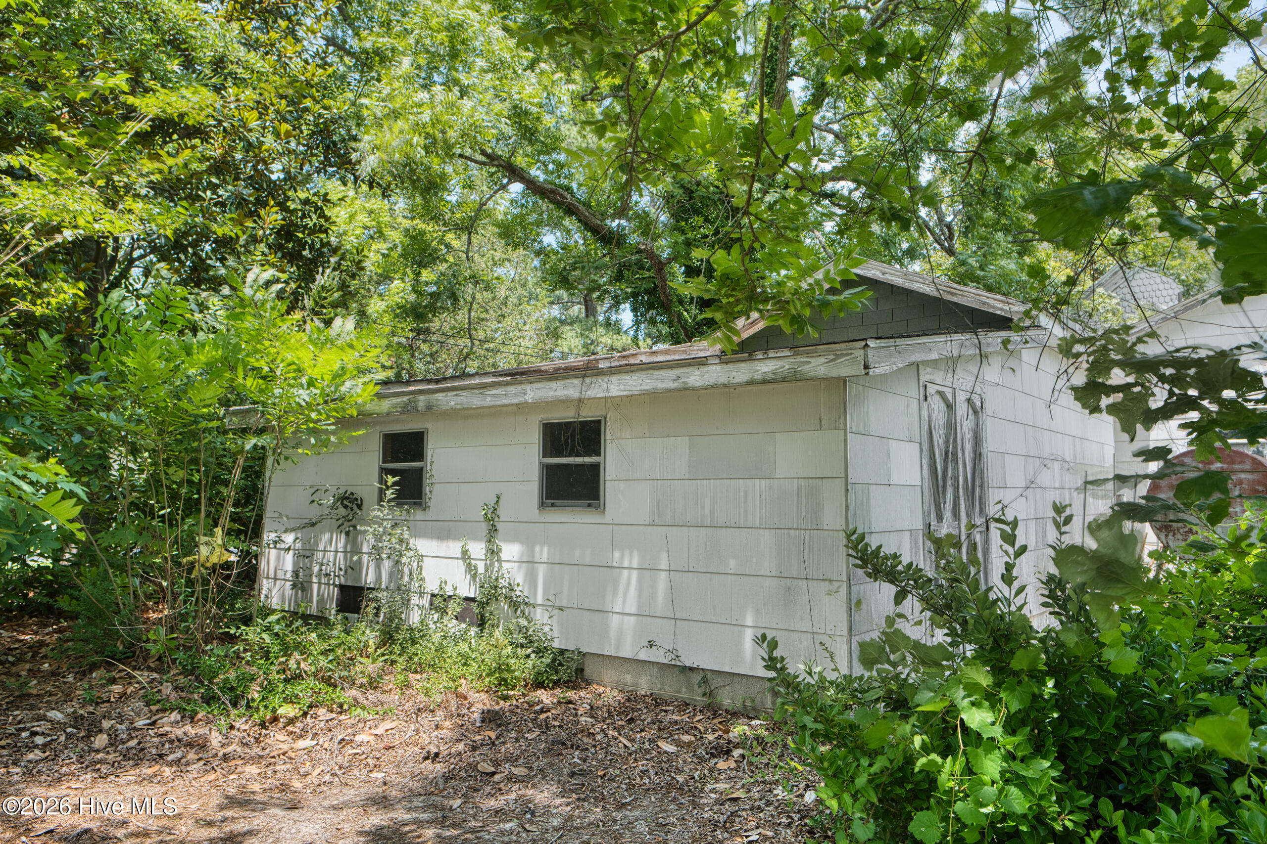 303 Boush Street Roper, NC 27970 - Photo 7 of 25
