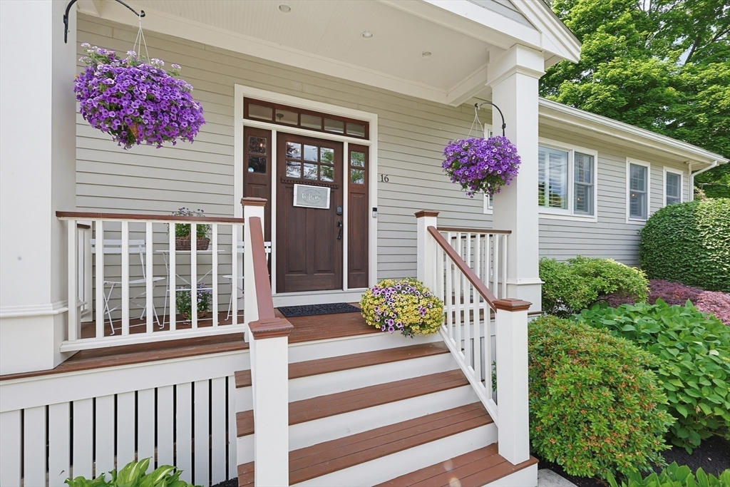 16 Mansion Road Wakefield, MA 01880 - Photo 5 of 42