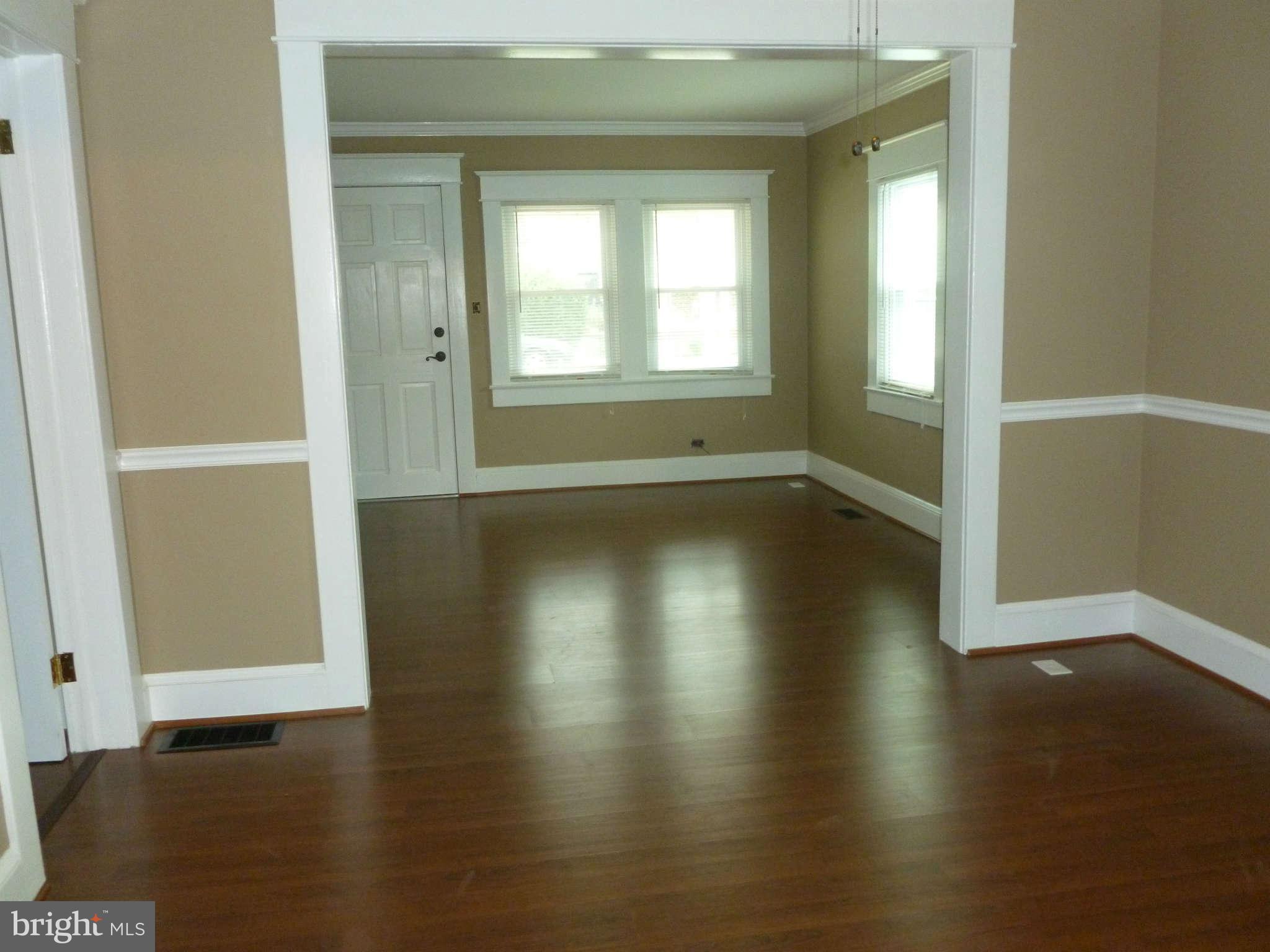 338 Poplar Road Baltimore, MD 21221 - Photo 5 of 30 Interior General