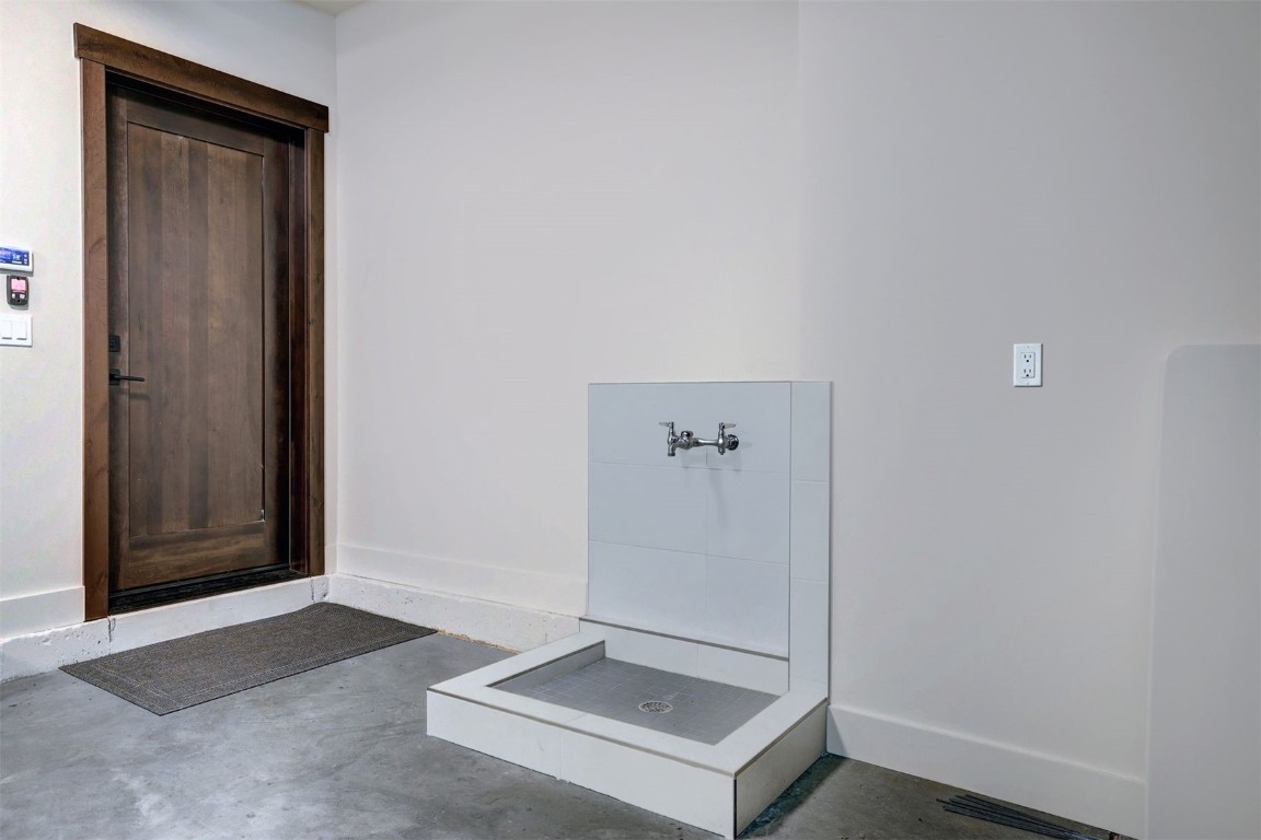 160 Vendette Road Silverthorne, CO 80498 - Photo 38 of 50 Full bathroom with concrete floors and a stall shower