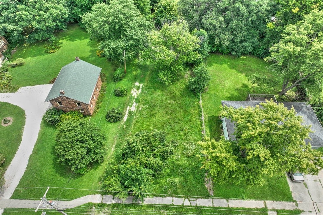 830 South 18th Street Decatur, IL 62521 - Photo 2 of 12 Gallery Image 2