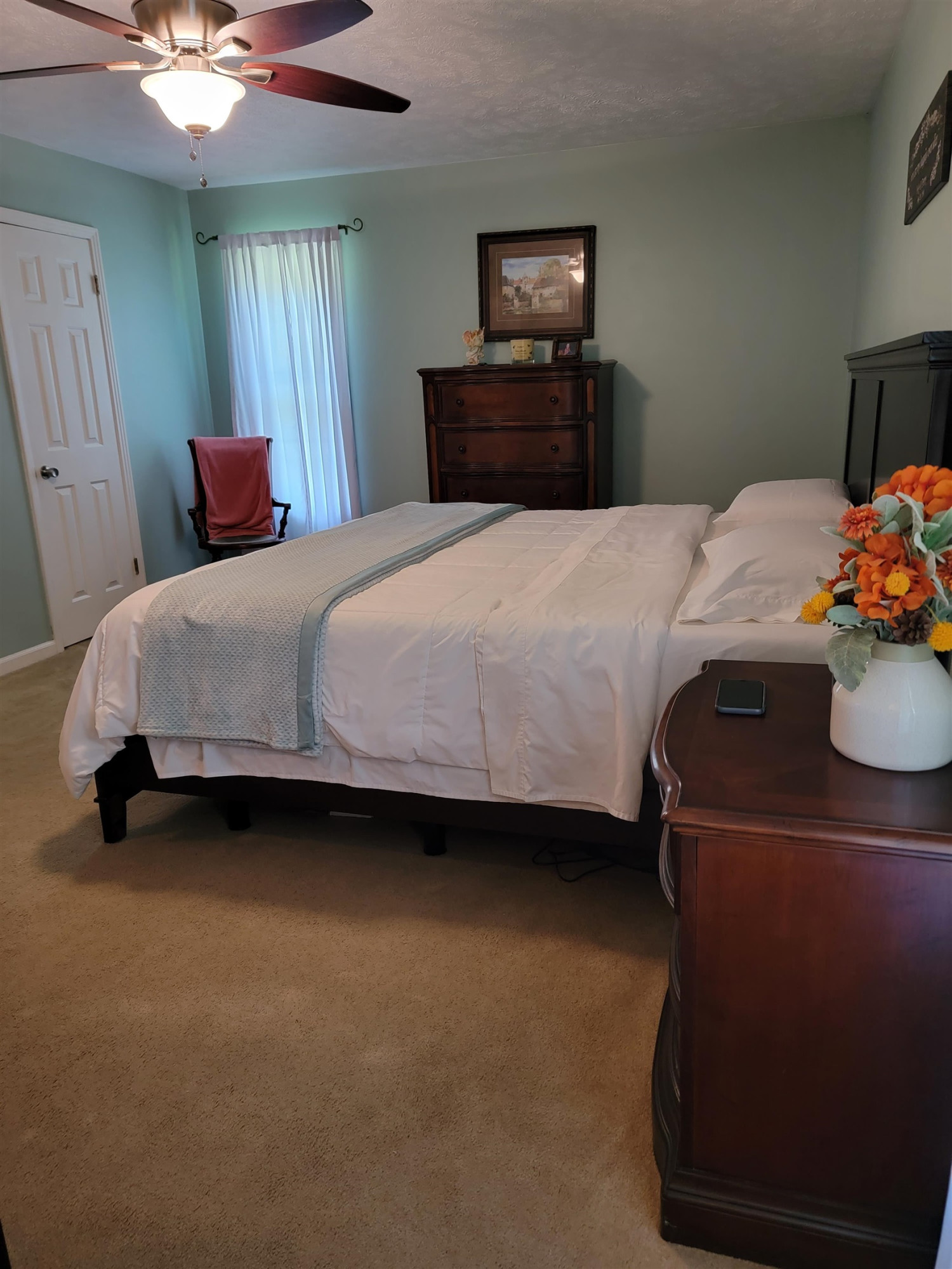48 Windy Hill Road Jackson, TN 38305 - Photo 13 of 20 a bedroom with a bed and a tv