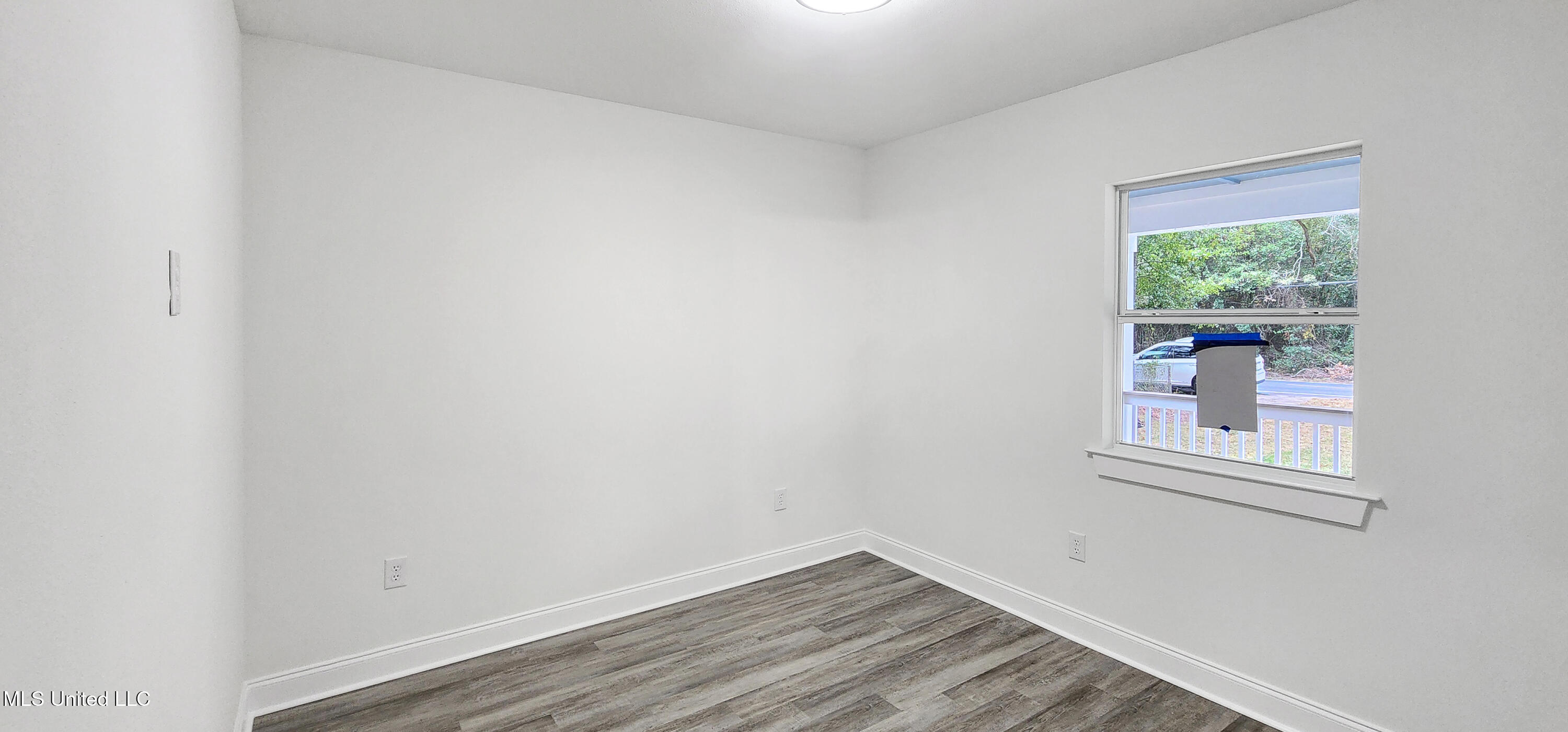 654 Tegarden Road Gulfport, MS 39507 - Photo 16 of 26 Bedroom #1