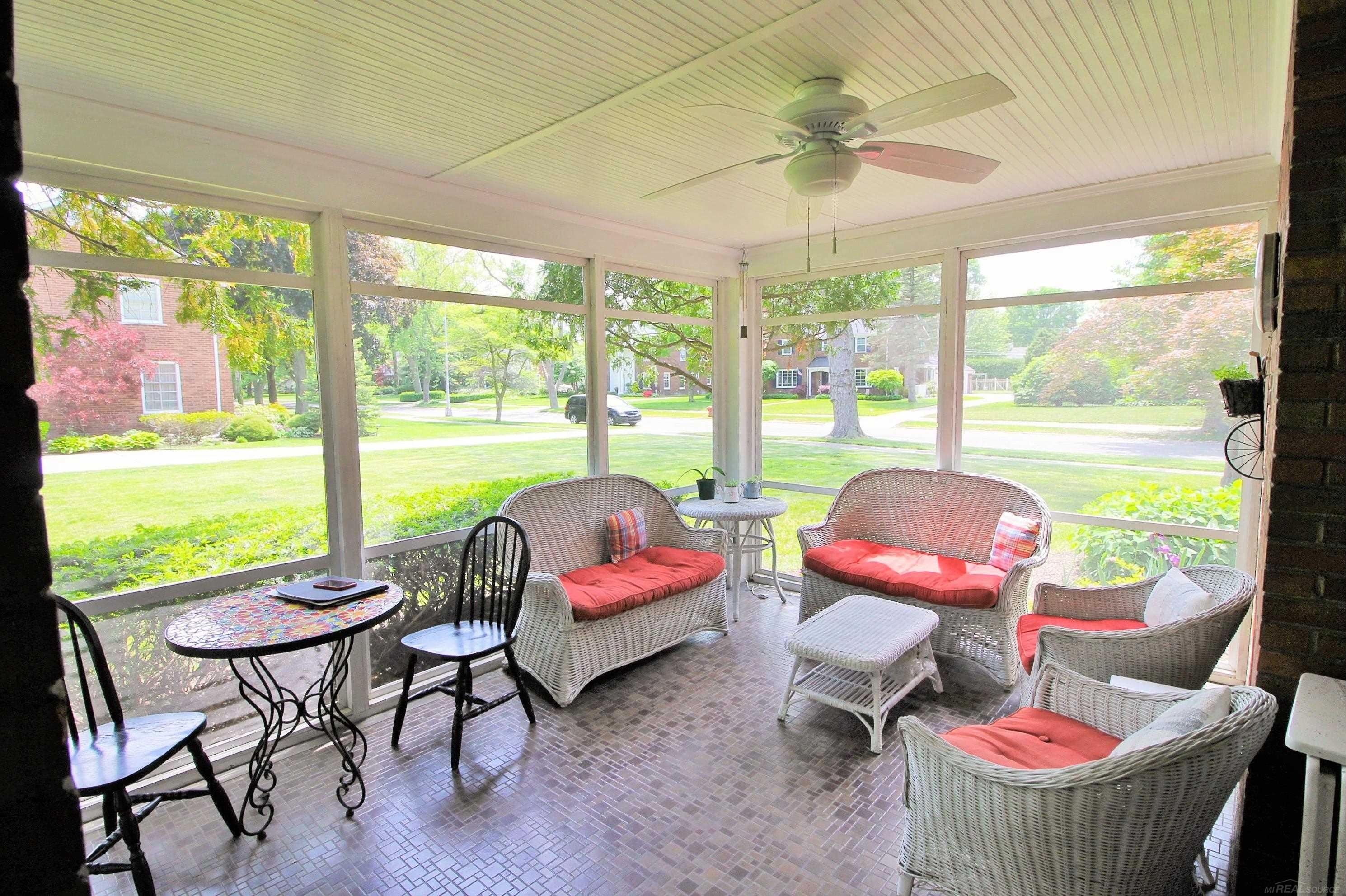 1026 Audubon Road Grosse Pointe, MI 48230 - Photo 22 of 55 50110683-21.JPG