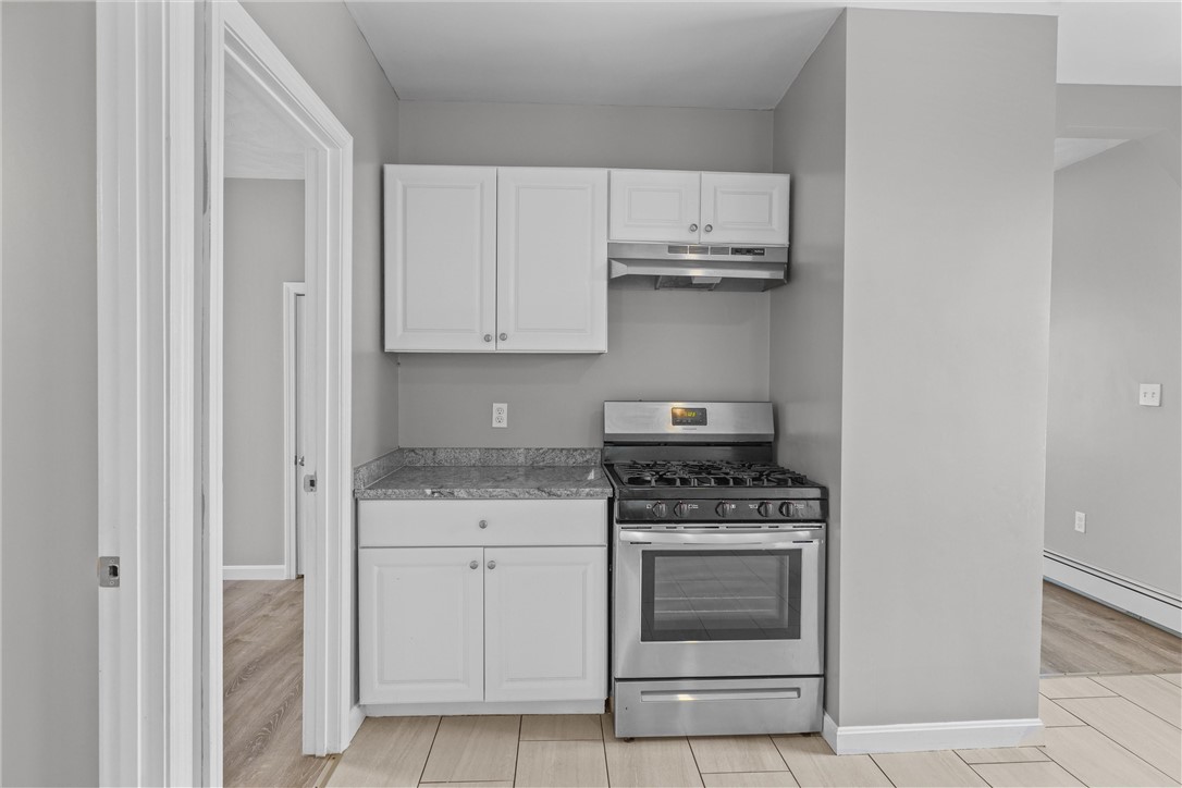 147 Warren Avenue Pawtucket, RI 02860 - Photo 22 of 42