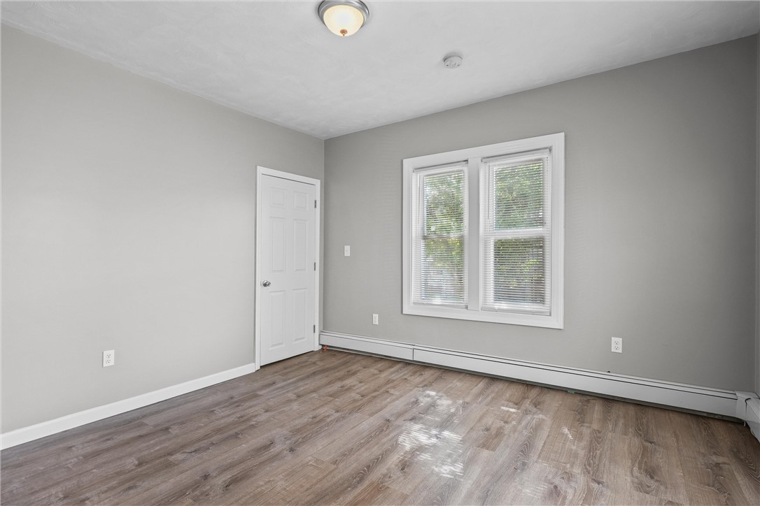 147 Warren Avenue Pawtucket, RI 02860 - Photo 27 of 42