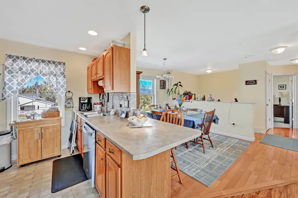 $379,900 | 30 Glen Ridge Lane, Swanton, VT 05478