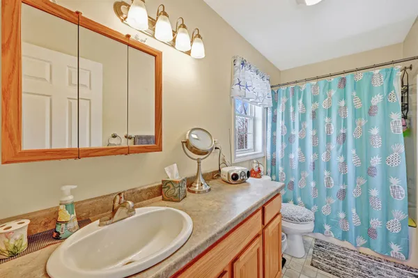$379,900 | 30 Glen Ridge Lane, Swanton, VT 05478