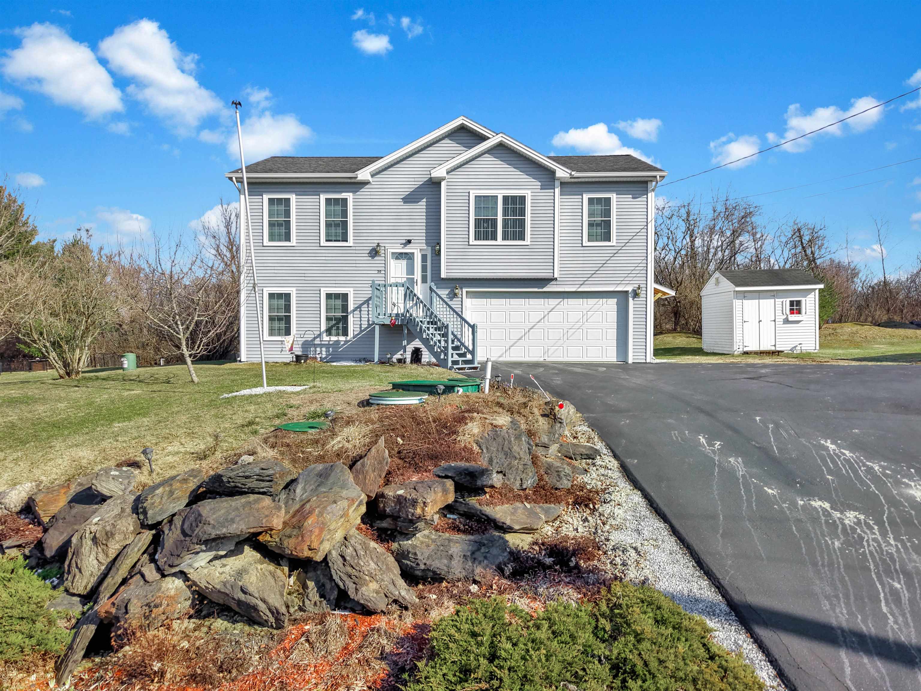 30 Glen Ridge Lane Swanton, VT 05478 - Photo 2 of 39