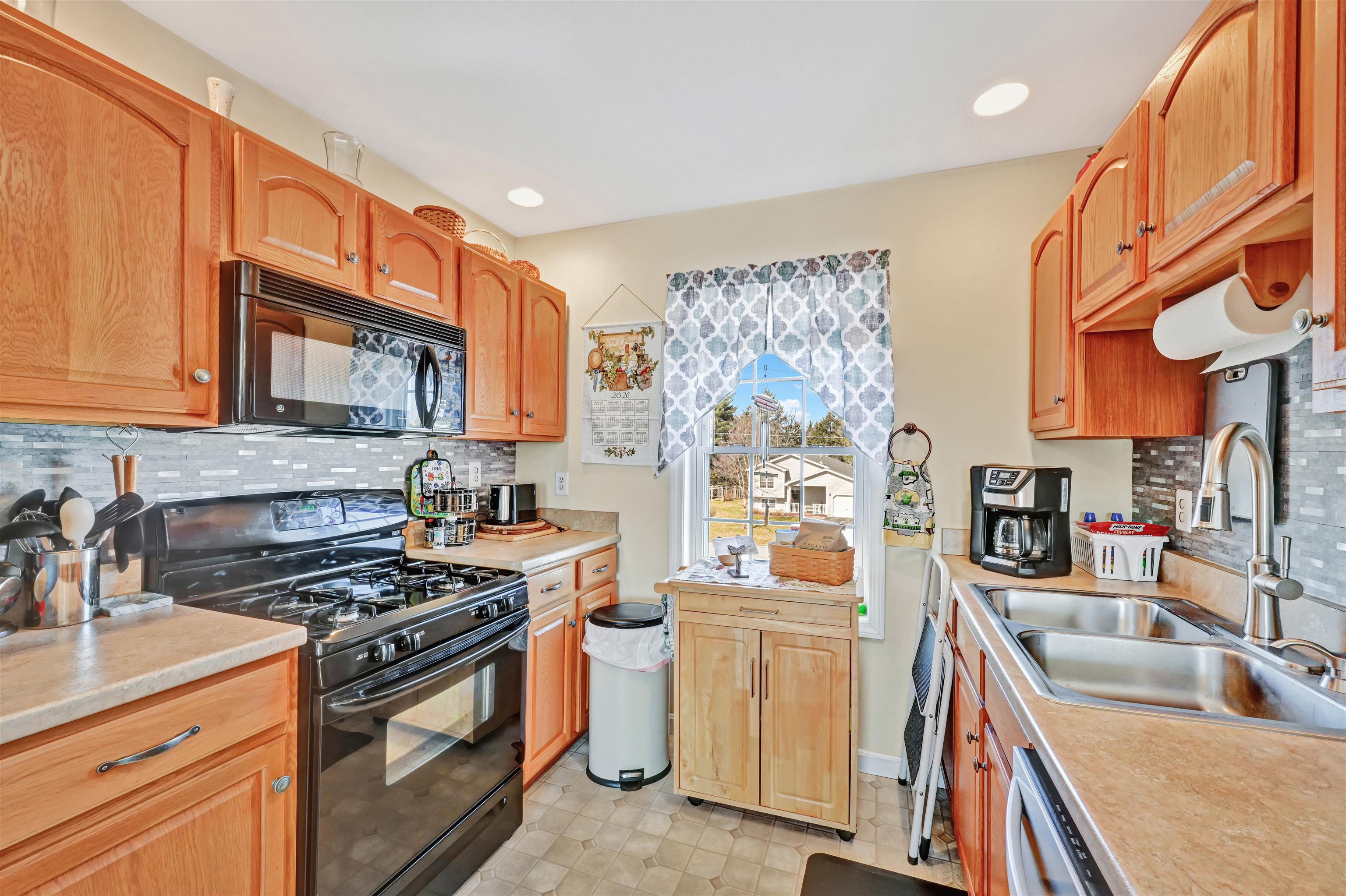 30 Glen Ridge Lane Swanton, VT 05478 - Photo 10 of 39