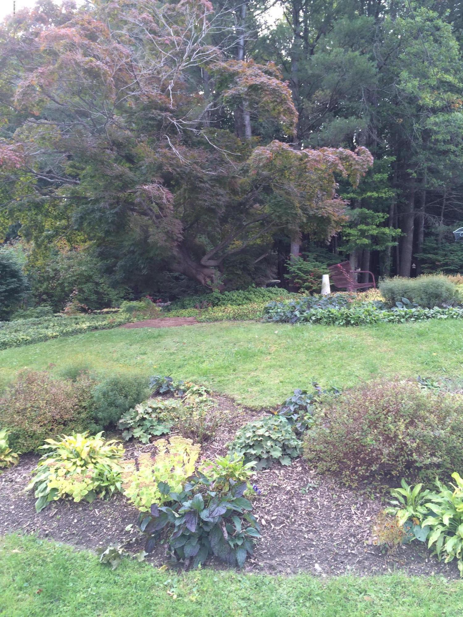 212 Notch Road North Adams, MA 01247 - Photo 14 of 17 IMG_0968