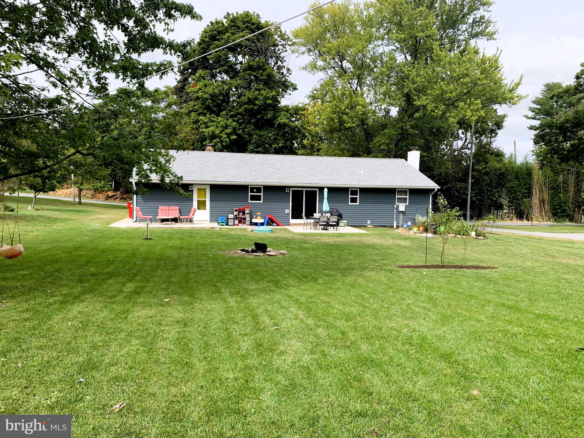 13041 Bikle Road Smithsburg, MD 21783 - Photo 4 of 32 Lots of great yard space