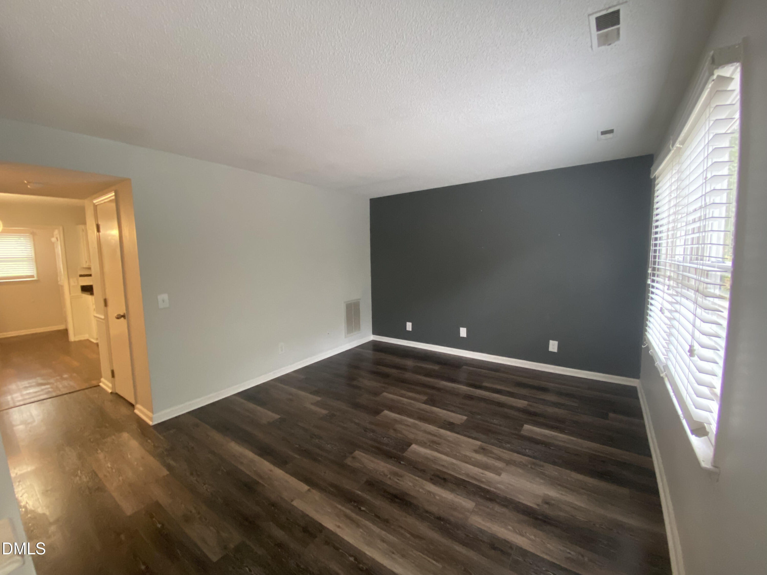 4036 Greenleaf Street Raleigh, NC 27606 - Photo 3 of 20