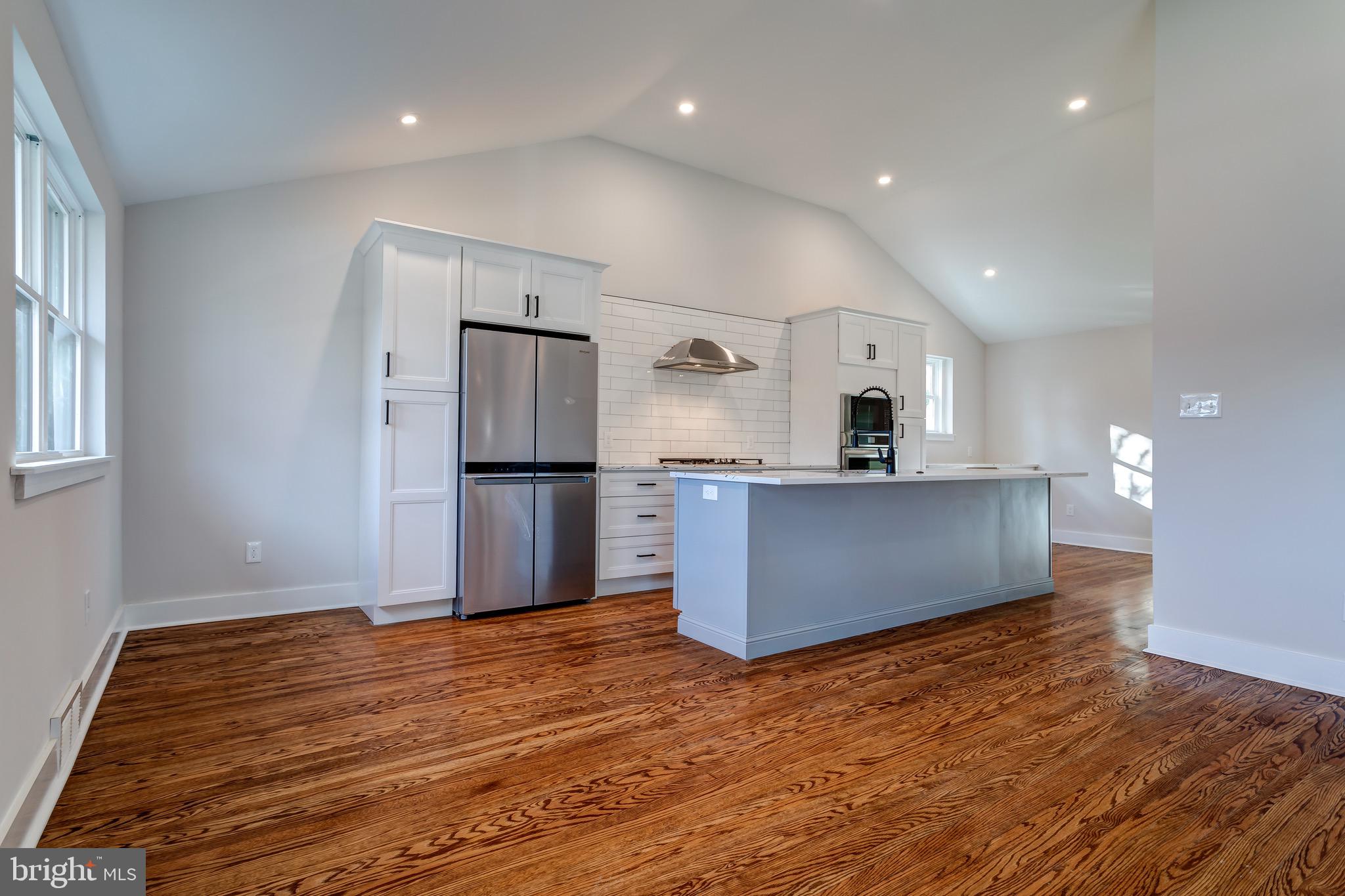 308 Lenox Road Havertown, PA 19083 - Photo 6 of 30