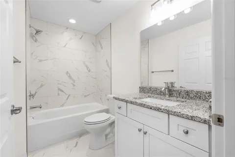 $499,000 | 819 Northeast 10th Street, Ocala, FL 34470