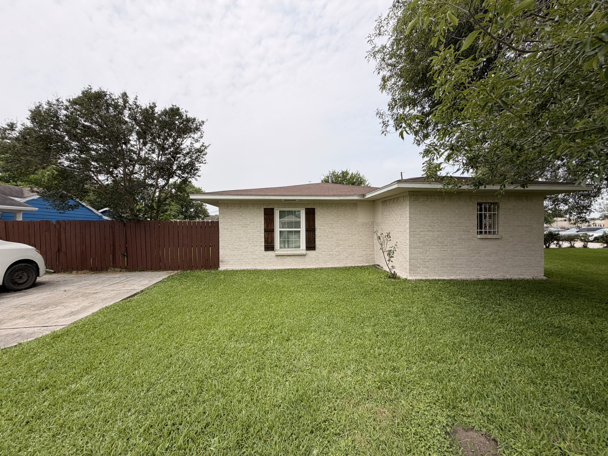 7810 Kimble Street Houston, TX 77017 - Photo 4 of 18