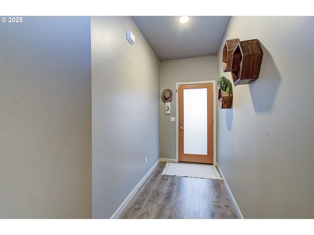 $409,500 | 12317 Northeast 116th Street, Vancouver, WA 98682