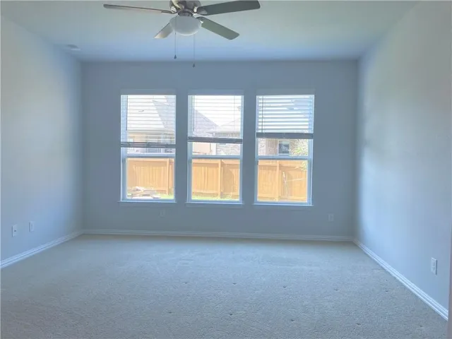 $2,300 | 1009 Sundrops Street, Leander, TX 78641