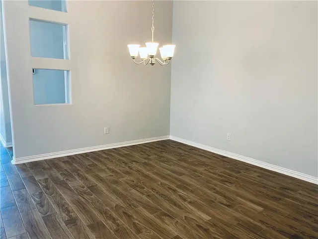 $2,300 | 1009 Sundrops Street, Leander, TX 78641