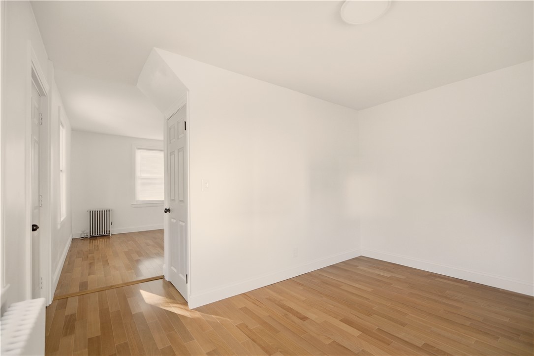 292 Sowams Road Barrington, RI 02806 - Photo 5 of 33