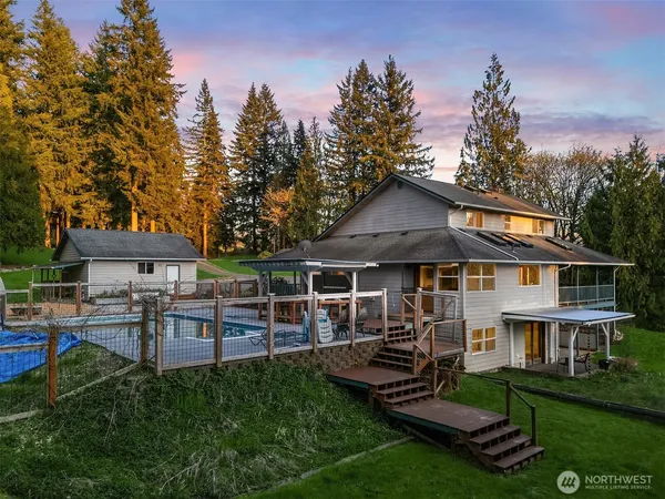 $989,000 | 22428 107th Avenue Northeast, Arlington, WA 98223