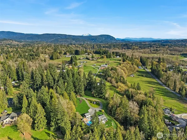 $989,000 | 22428 107th Avenue Northeast, Arlington, WA 98223