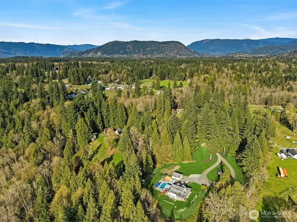 $989,000 | 22428 107th Avenue Northeast, Arlington, WA 98223