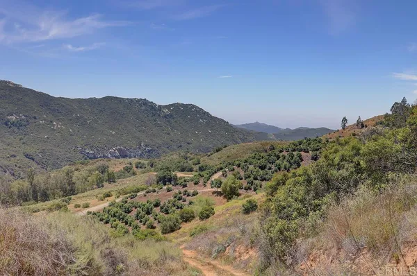 $500,000 | Camino Estribo 940220003, Temecula, CA 92590