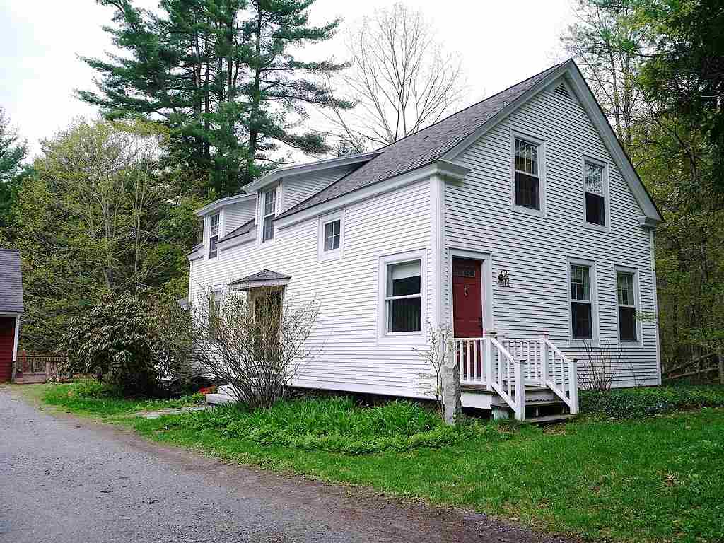 113 Village Road Surry, NH 03431 - Photo 3 of 40