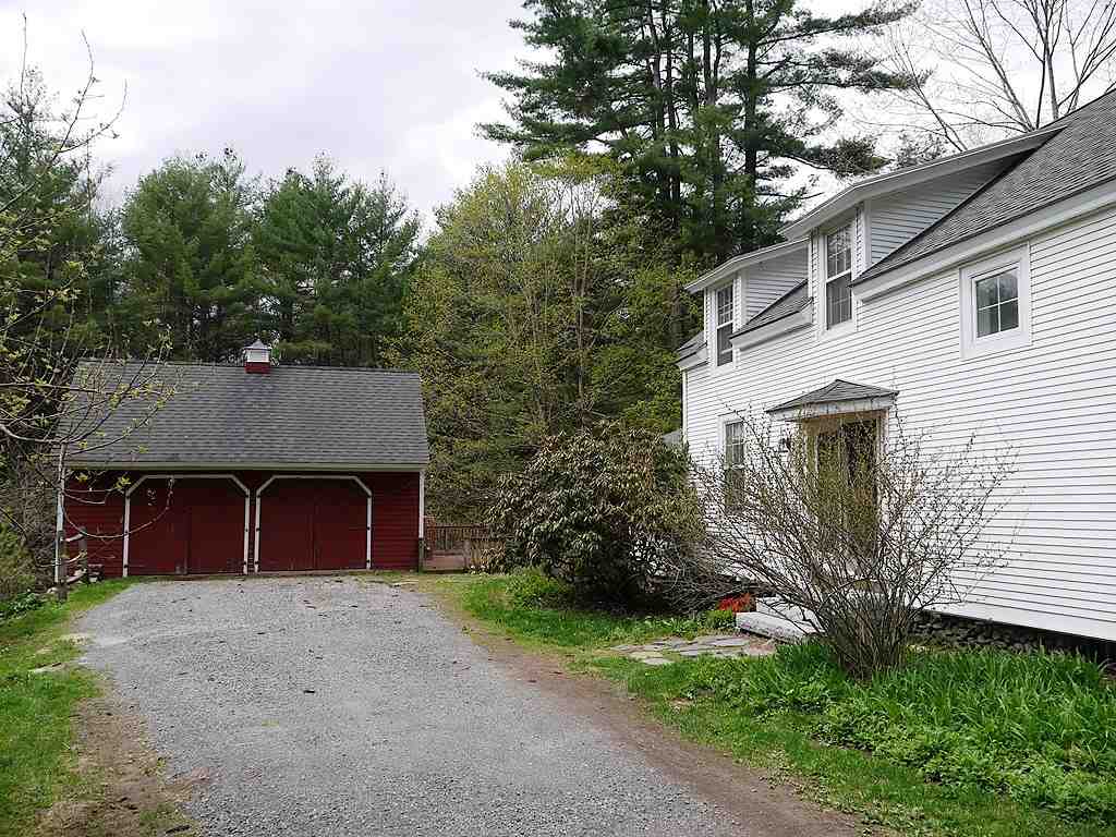113 Village Road Surry, NH 03431 - Photo 5 of 40