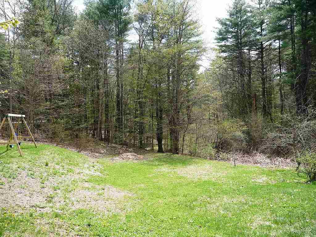 113 Village Road Surry, NH 03431 - Photo 9 of 40