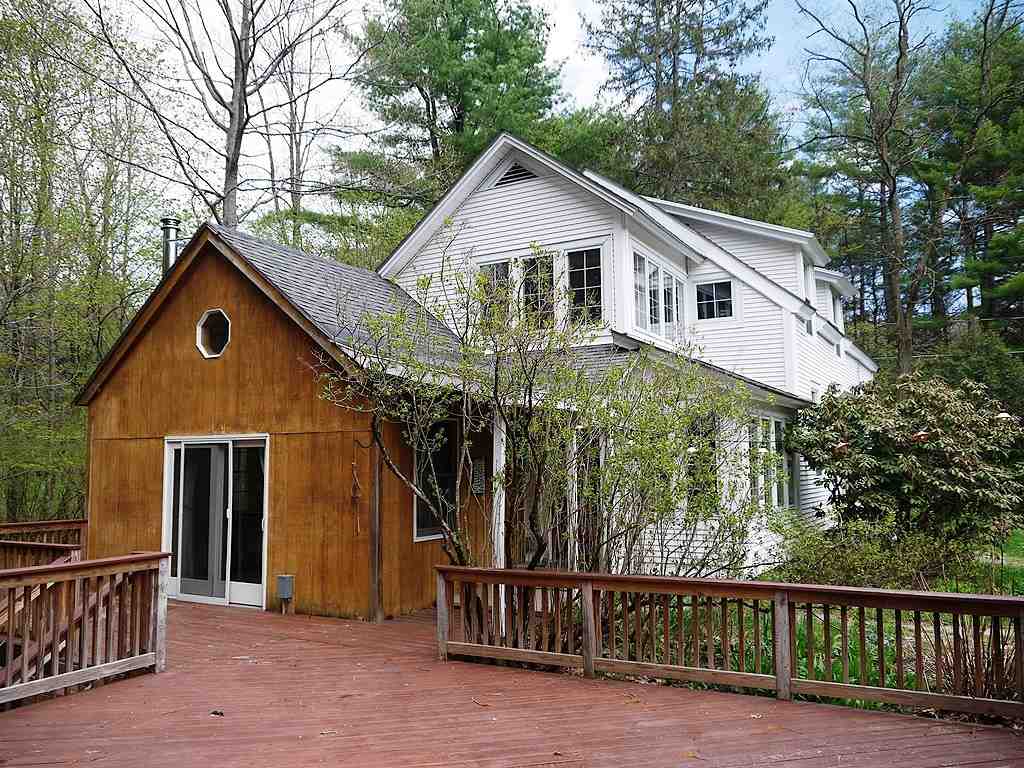 113 Village Road Surry, NH 03431 - Photo 10 of 40