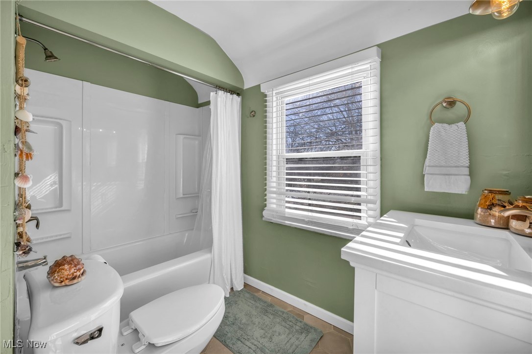 1236 Yellowstone Road Cleveland Heights, OH 44121 - Photo 31 of 39