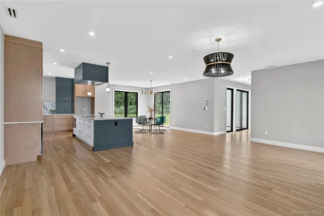 $995,000 | 1 Warwick Isle Boulevard, Pine Island, NY 10969