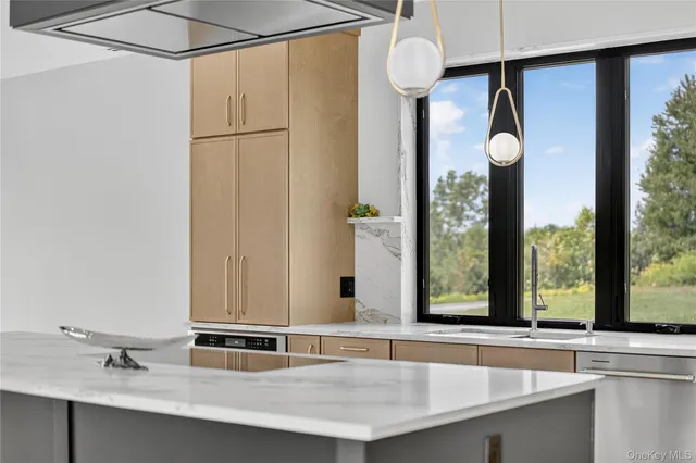 $995,000 | 1 Warwick Isle Boulevard, Pine Island, NY 10969