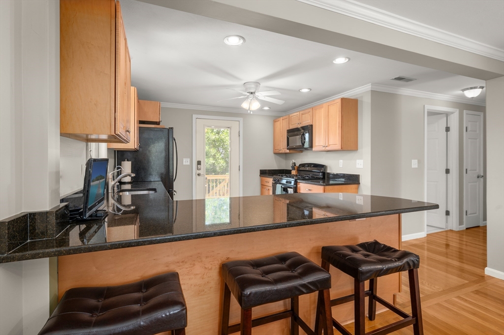 15 Rivers Edge Place Methuen, MA 01844 - Photo 8 of 31 Gallery Image 8