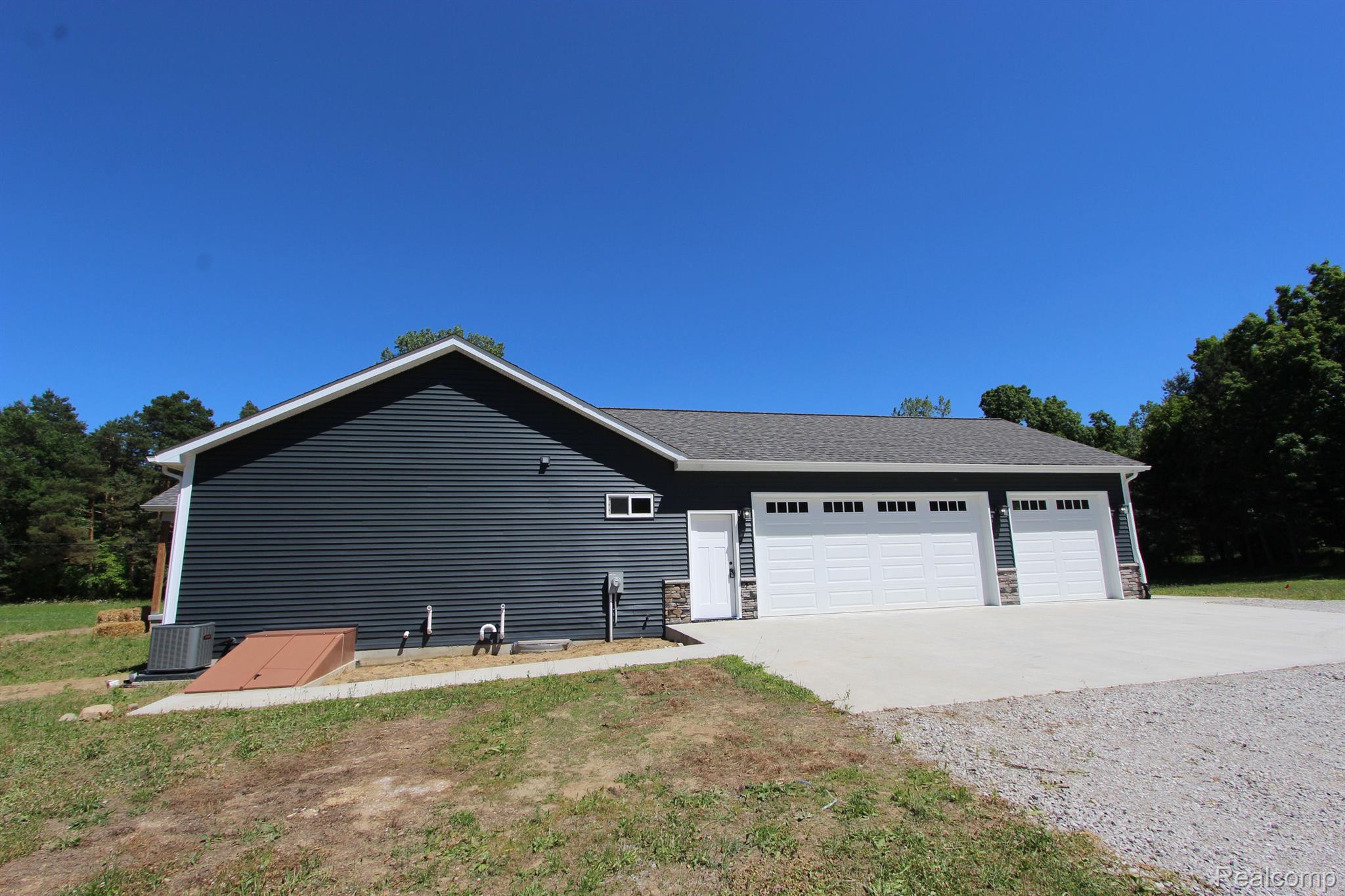 2975 East Coon Lake Road Howell, MI 48843 - Photo 118 of 175 Gallery Image 118
